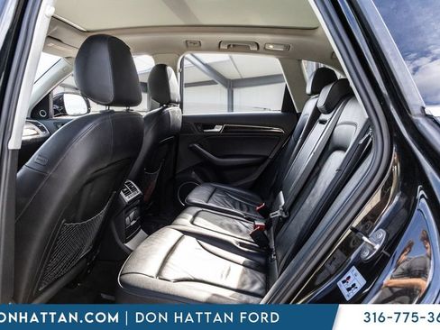 Used 2016 Audi Q5 2.0T Premium Plus w/ Technology Package AWD/4WD image 18