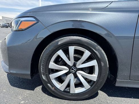 Used 2025 Honda Civic LX image 10