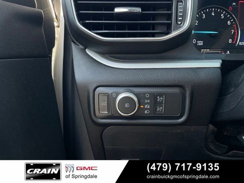 Used 2021 Ford Explorer XLT w/ Equipment Group 202A RWD image 13