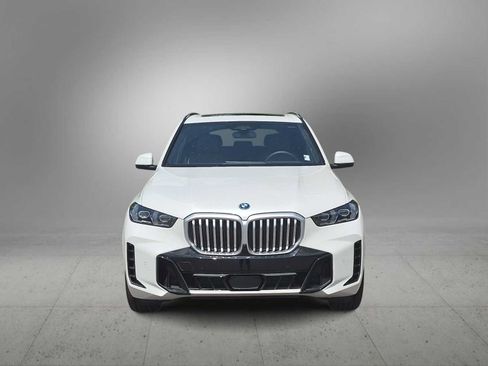 New 2026 BMW X5 xDrive50e w/ M Sport Package AWD/4WD image 3