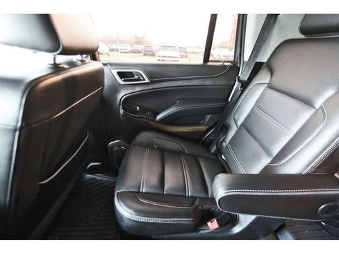 Used 2019 GMC Yukon Denali w/ Denali Ultimate Package image 13