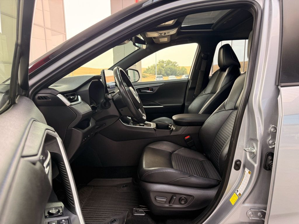 Used 2023 Toyota RAV4 XSE w/ XSE Grade Weather Package AWD/4WD image 13