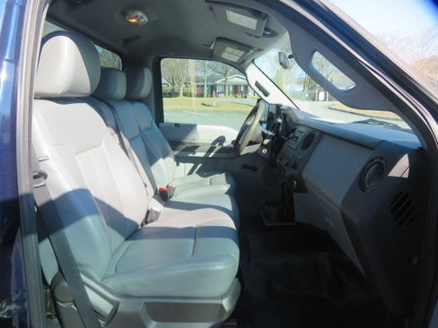 Used 2016 Ford F250 XL image 23