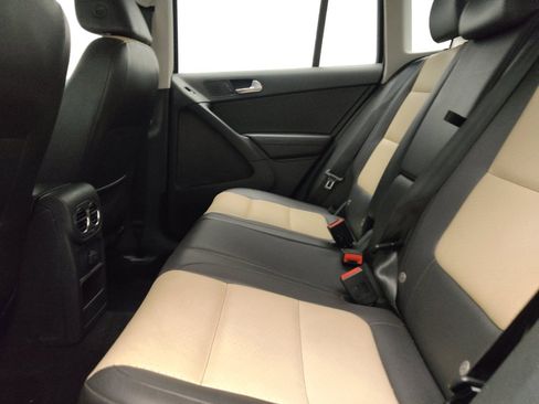 Used 2017 Volkswagen Tiguan S FWD image 18