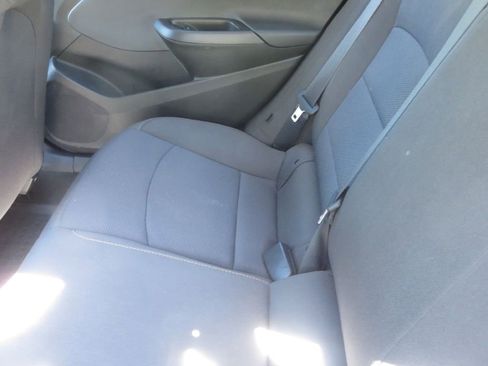 Used 2018 Chevrolet Cruze LS image 21
