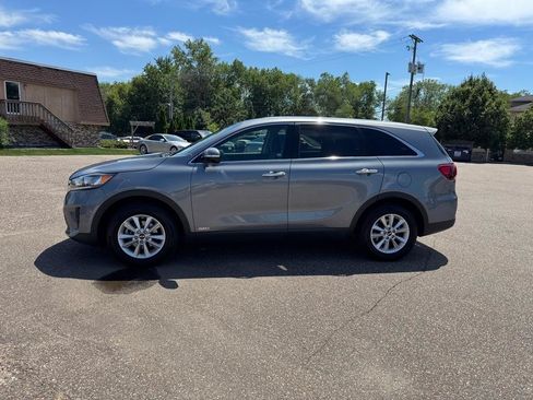 Used 2020 Kia Sorento AWD V6 image 9