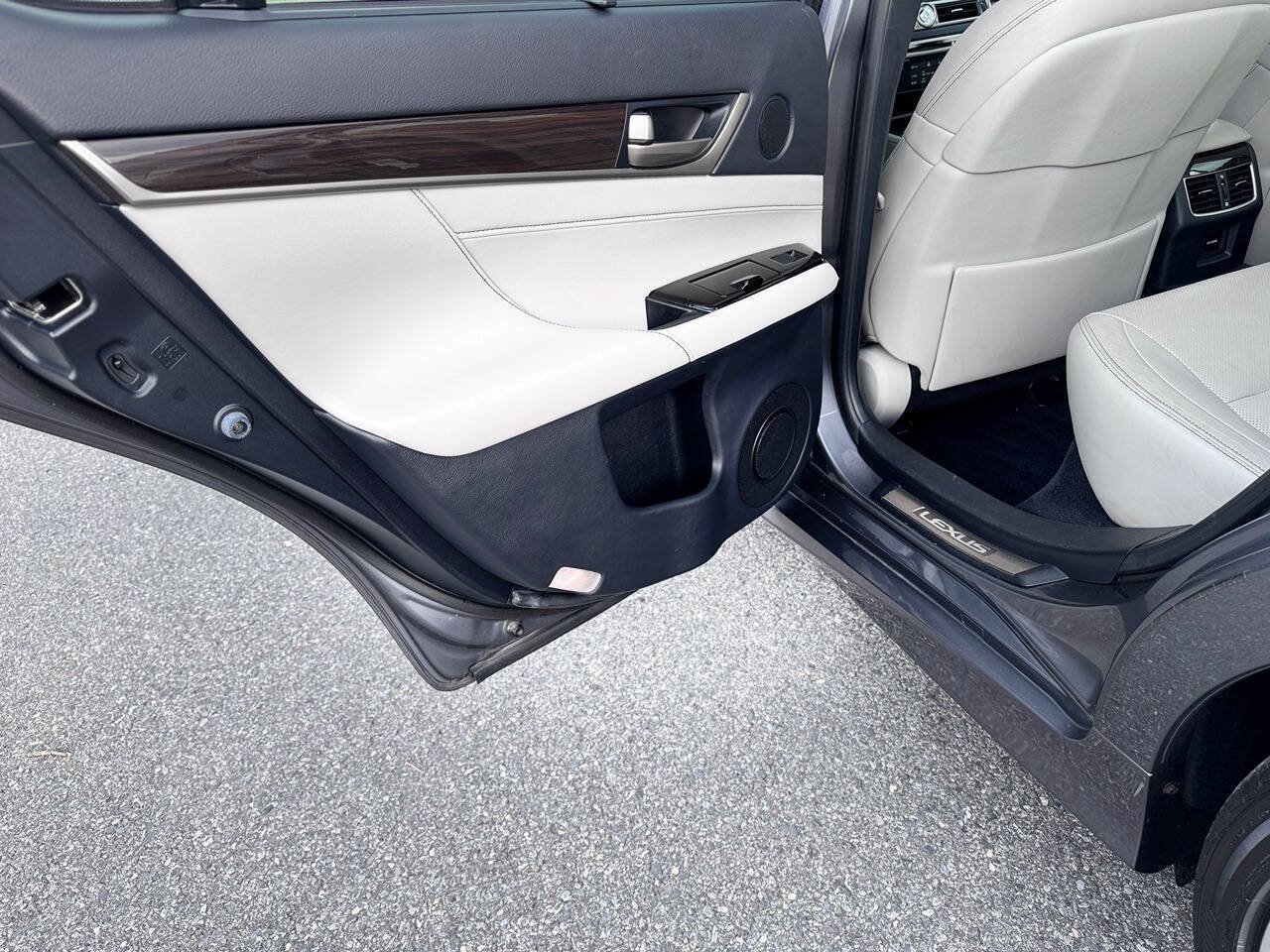 Used 2013 Lexus GS 350 AWD w/ Luxury Pkg w/Cold Weather Pkg image 5