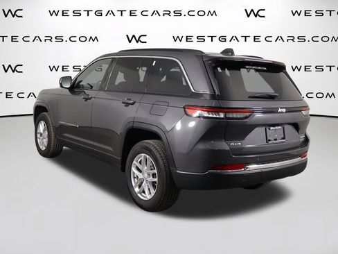 Used 2025 Jeep Grand Cherokee Laredo X w/ Trailer Tow Package AWD/4WD image 42