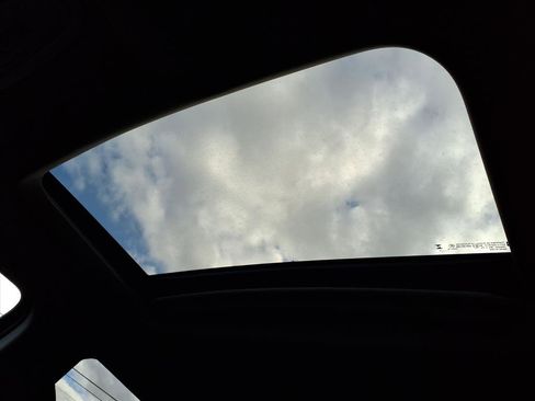 Used 2023 Chevrolet Silverado 2500 LTZ w/ LTZ Convenience Package image 17