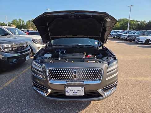 Used 2020 Lincoln Nautilus Reserve w/ Equipment Group 201A AWD/4WD image 16