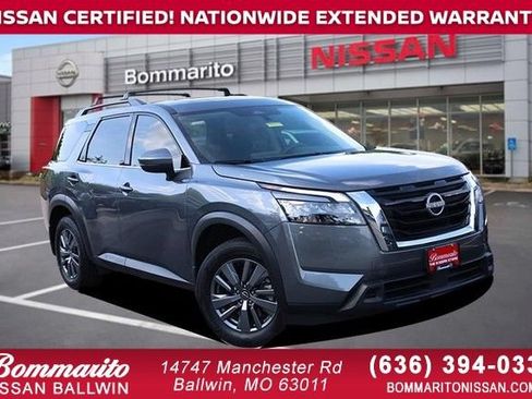 Certified 2025 Nissan Pathfinder SV w/ SV Premium Package FWD image 1