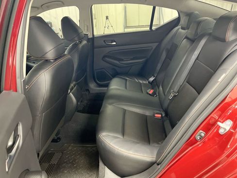 Used 2022 Nissan Altima 2.5 SR FWD image 22