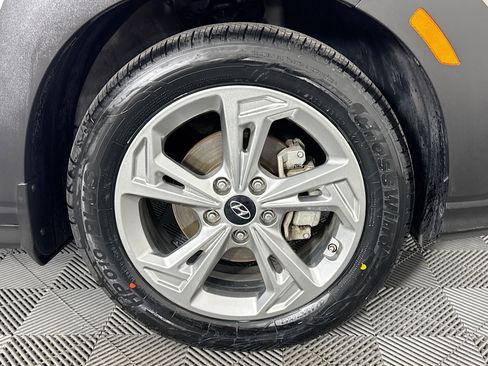 Used 2022 Hyundai Kona SEL image 31