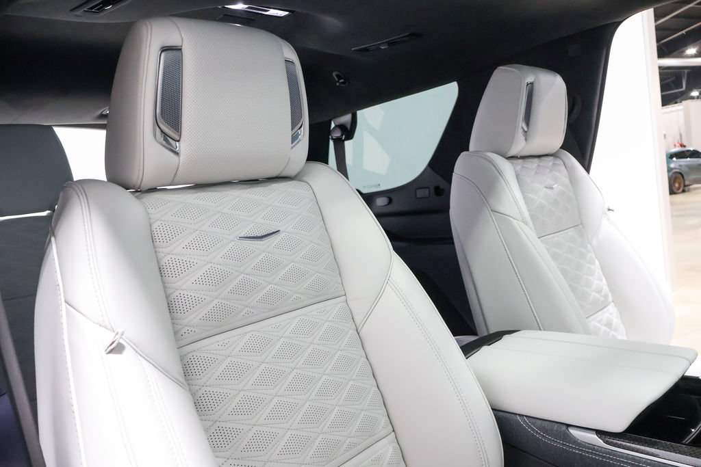 Used 2026 Cadillac Escalade V AWD/4WD image 48