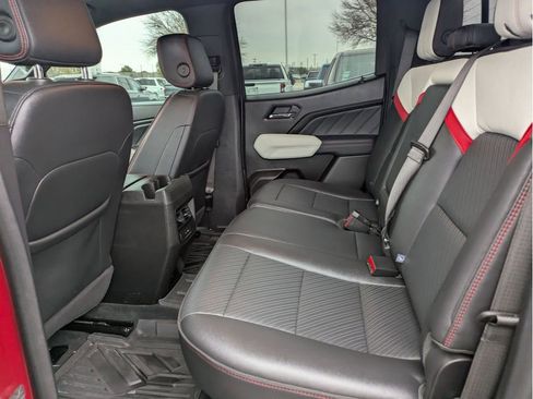 Certified 2024 GMC Canyon AT4X image 13