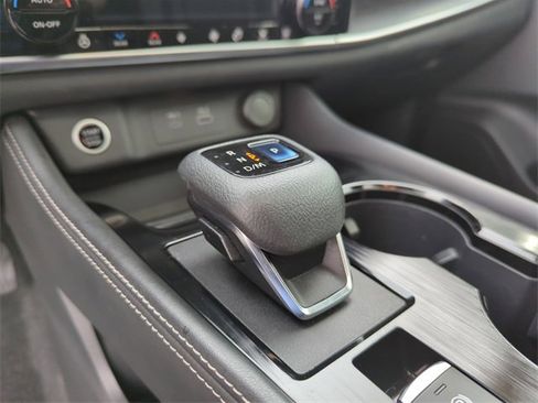 Certified 2021 Nissan Rogue SL w/ Premium Package image 35