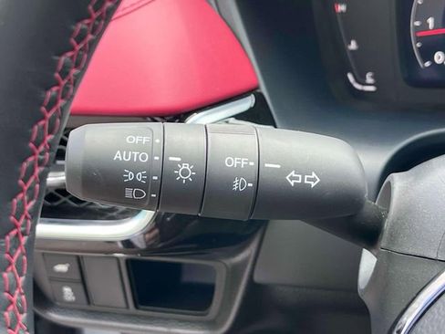 Certified 2025 Acura ADX A-Spec image 33