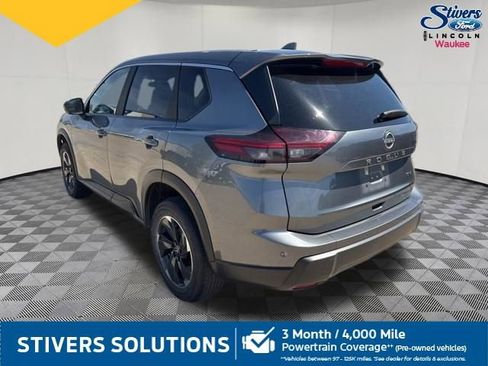 Used 2024 Nissan Rogue SV image 6