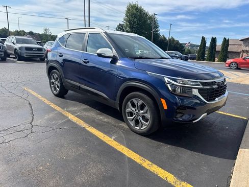 Used 2024 Kia Seltos S AWD/4WD image 10