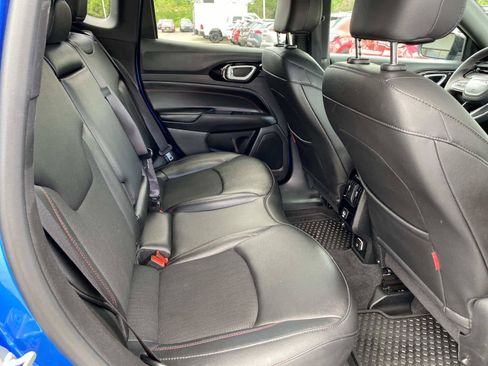 Certified 2025 Jeep Compass Trailhawk AWD/4WD image 23