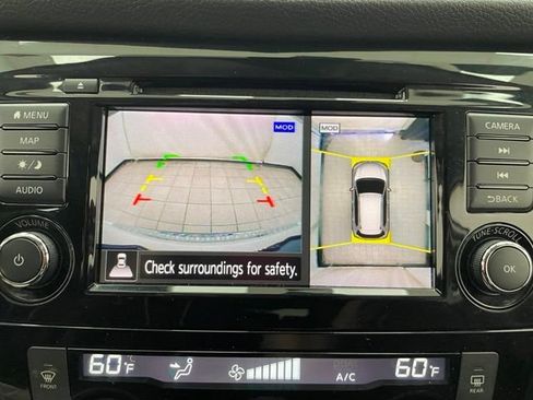 Used 2020 Nissan Rogue SV w/ Premium Package AWD/4WD image 6
