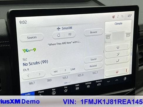 Certified 2024 Ford Expedition Max XLT image 25