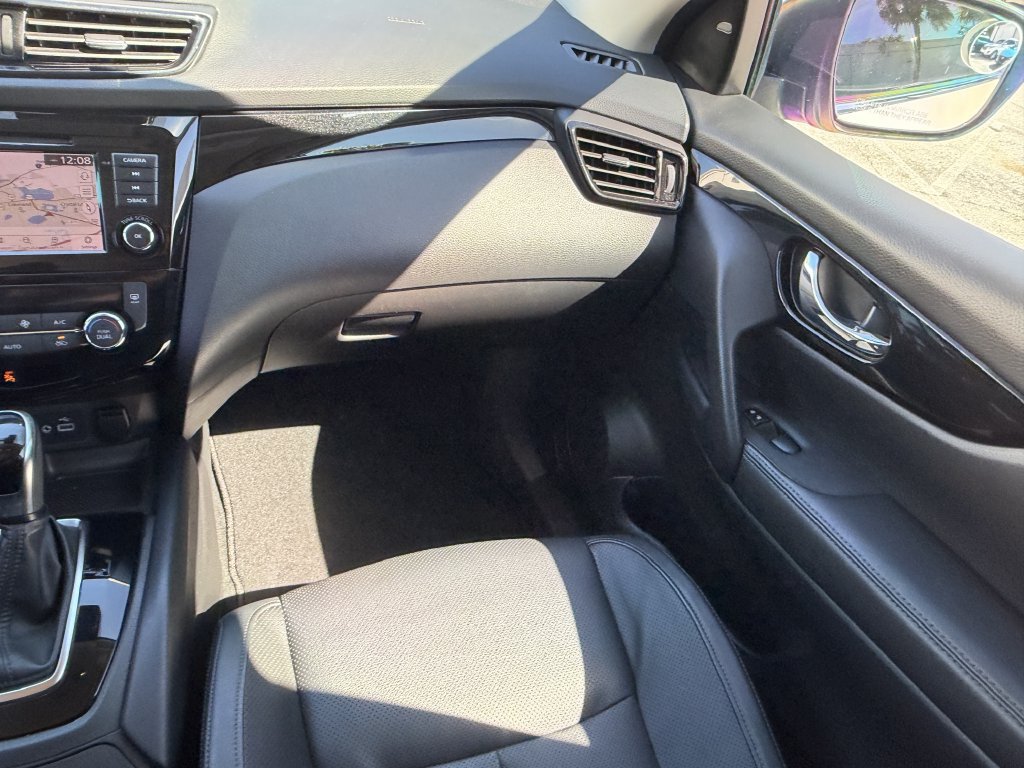 Used 2022 Nissan Rogue Sport SL w/ Premium Package AWD/4WD image 15