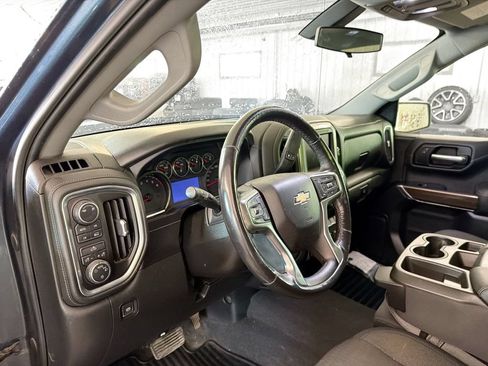 Used 2019 Chevrolet Silverado 1500 LT w/ True North Edition AWD/4WD image 8