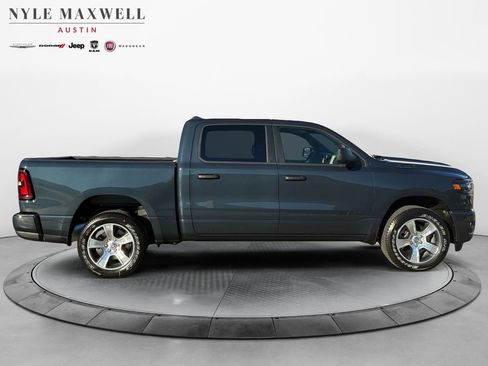 New 2026 RAM 1500 Express image 17