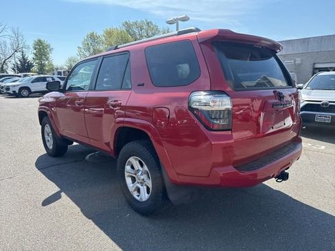 Certified 2022 Toyota 4Runner SR5 Premium w/ Moonroof Package AWD/4WD image 12