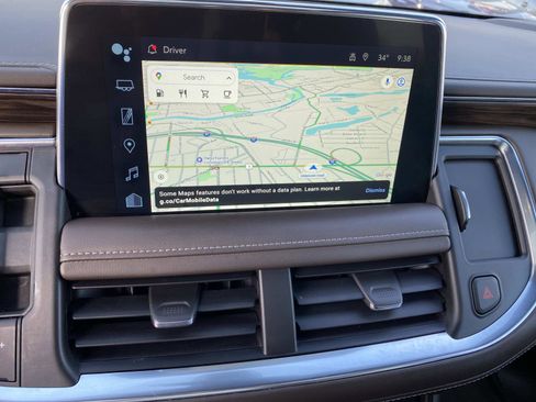 Used 2022 Chevrolet Tahoe LT w/ LT Signature Package image 17