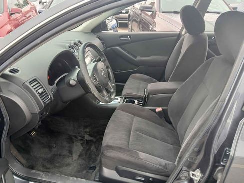 Used 2011 Nissan Altima 2.5 S w/ 2.5S Premium Audio Pkg FWD image 16