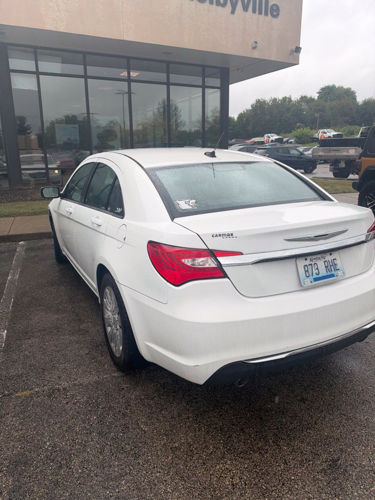 Used 2013 Chrysler 200 LX FWD image 6