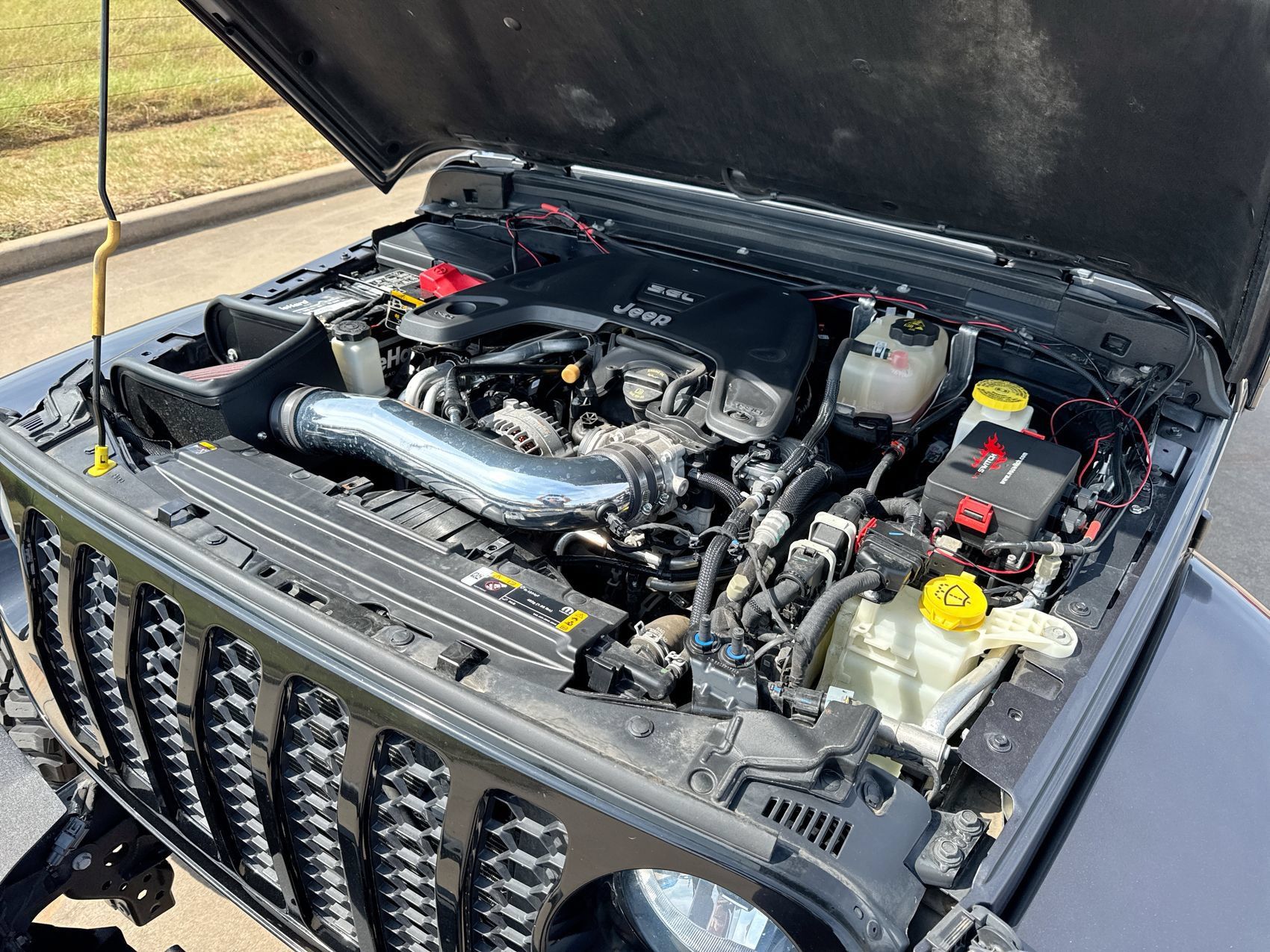 Used 2021 Jeep Gladiator Sport AWD/4WD image 24