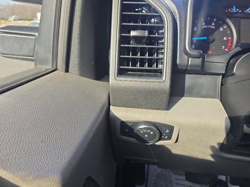Used 2018 Ford F250 XL image 19