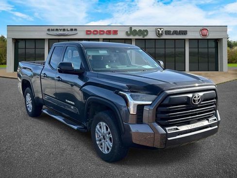 Used 2024 Toyota Tundra SR5 w/ SR5 Premium Package image 1