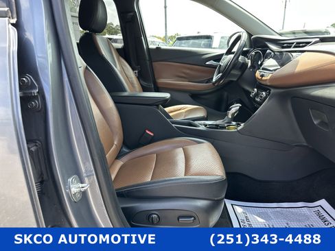 Used 2020 Buick Encore GX Essence image 13