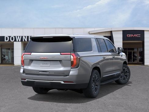 New 2026 GMC Yukon XL Elevation w/ LPO, Floor Liner Package RWD image 4