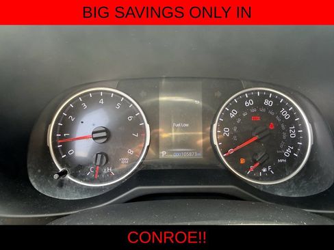 Used 2021 Toyota RAV4 LE AWD/4WD image 17