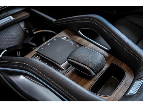 Certified 2025 Mercedes-Benz GLE 350 GLE 350 4MATIC image 21