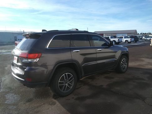 Used 2020 Jeep Grand Cherokee Limited image 5