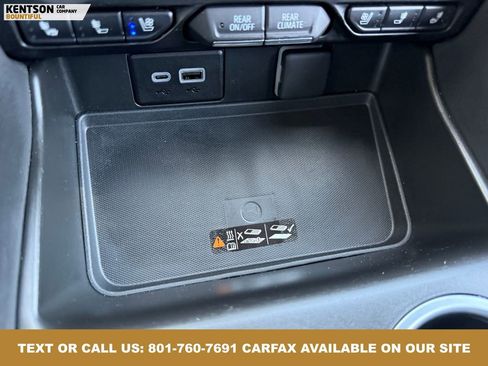 Used 2024 Chevrolet Suburban High Country image 28