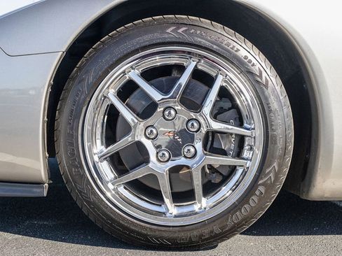 Used 1999 Chevrolet Corvette Convertible w/ Memory Pkg image 63