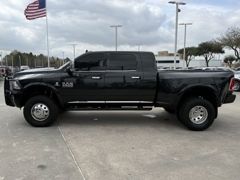 Used 2018 RAM 3500 Laramie Longhorn image 8