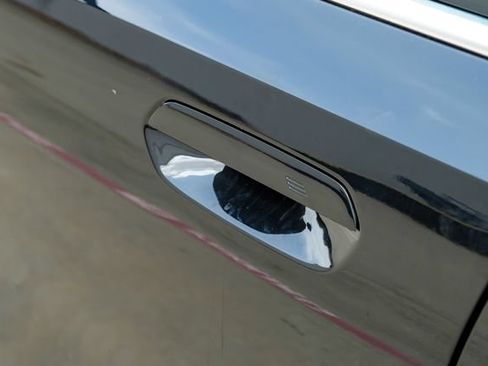 Used 2025 BMW 530i RWD image 53