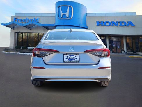 Used 2023 Honda Civic LX image 6