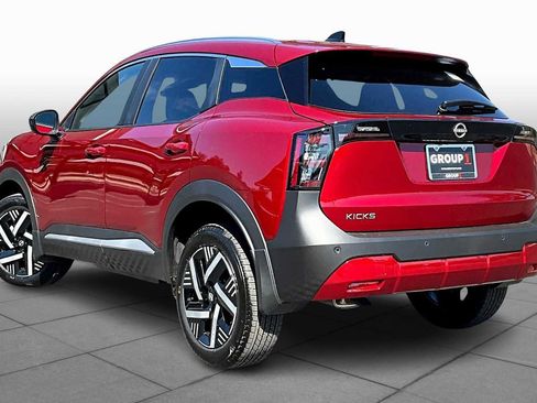 New 2026 Nissan Kicks SV image 12