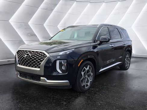 Used 2022 Hyundai Palisade Calligraphy w/ Cargo Package AWD/4WD image 3