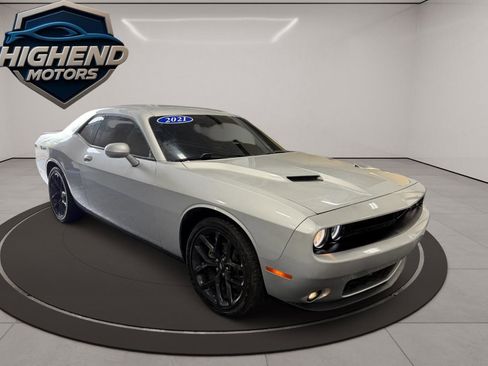 Used 2021 Dodge Challenger SXT w/ Blacktop Package RWD image 8