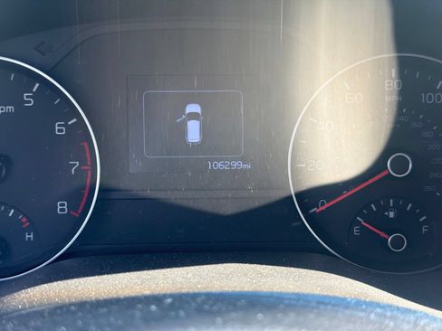 Used 2017 Kia Sportage LX FWD image 12